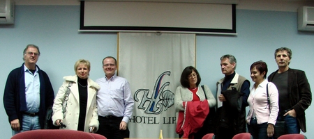 Del pripravljalnega odbora za izvedbo Slovenskega slavističnega kongresa 2009 (Klikni za več slik)
